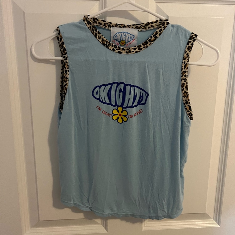 Omighty tank top small